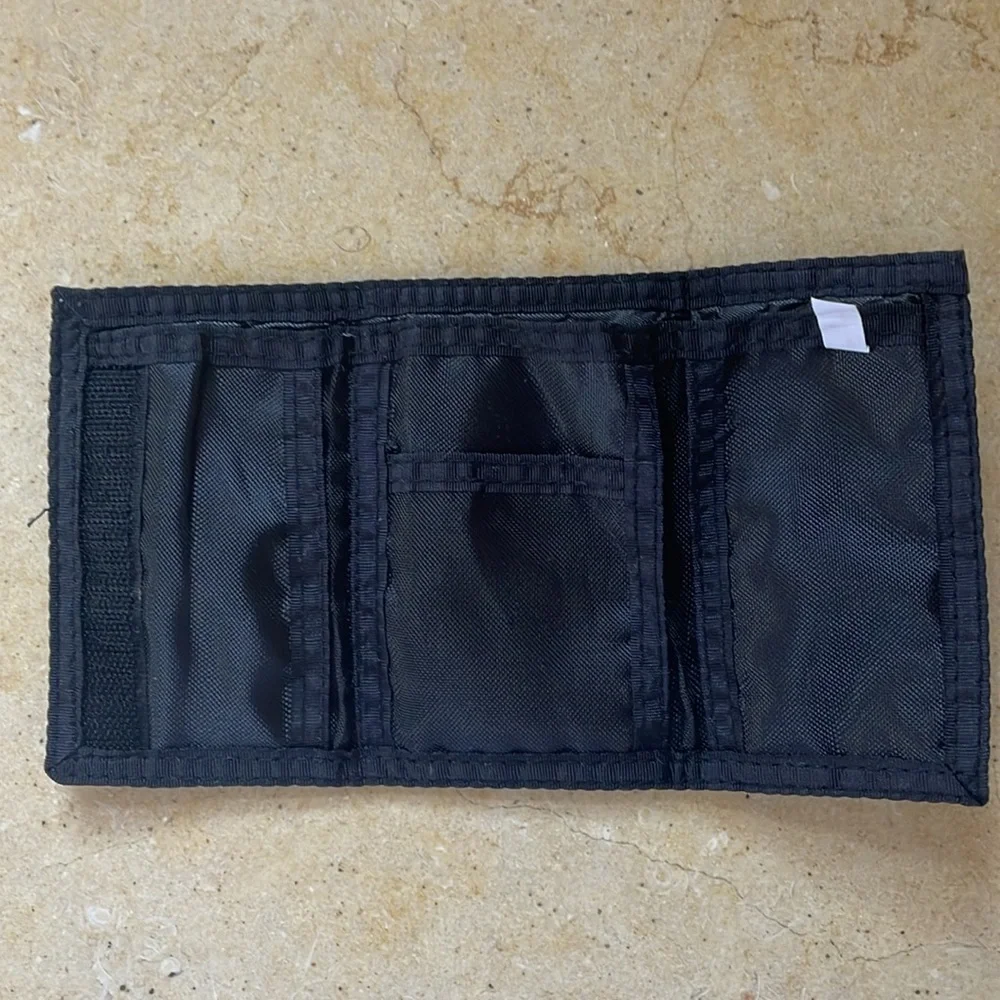 NWOT University of Texas Longhorn nylon wallet